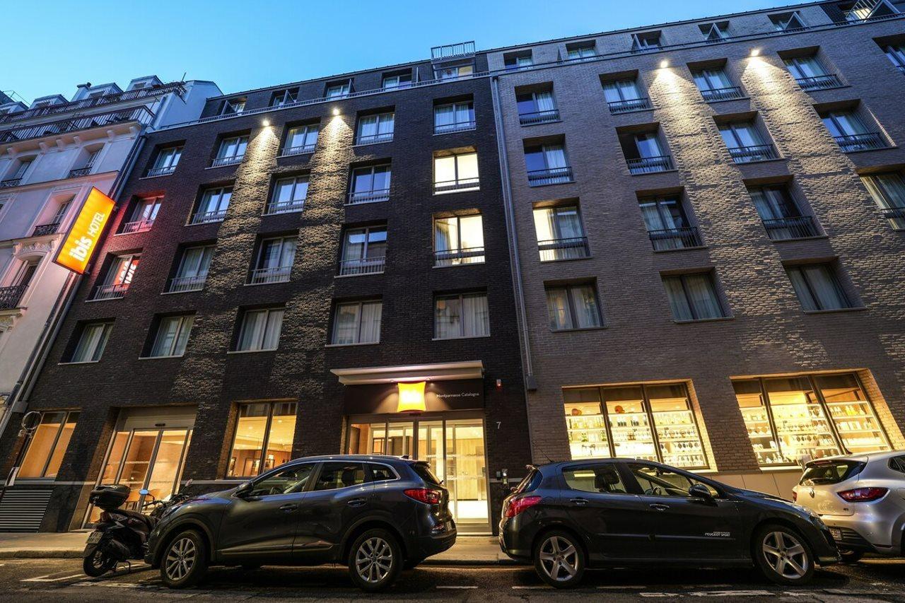 Ibis Paris Gare Montparnasse Catalogne Hotel Exterior photo